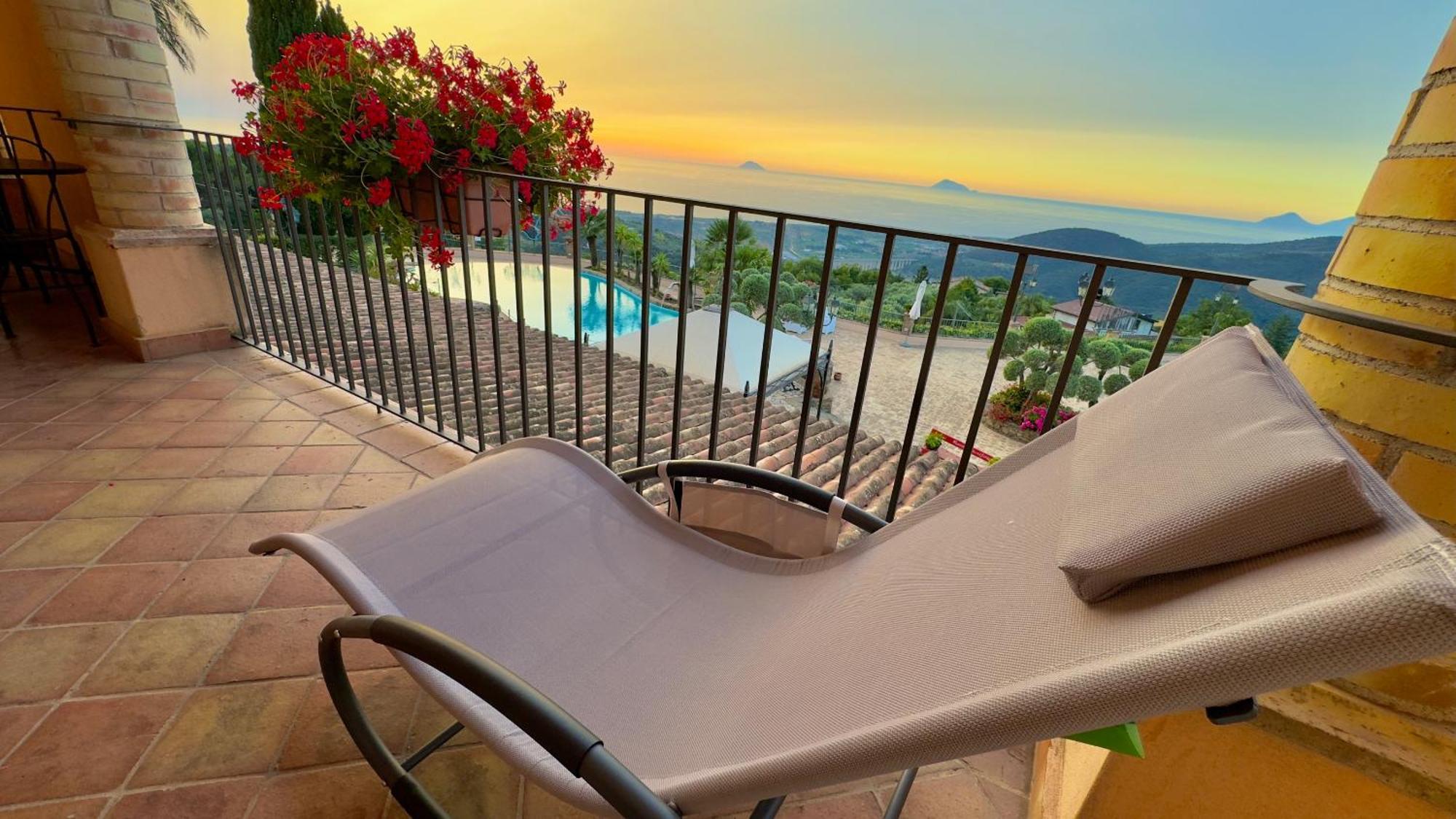 ホテル Antica Filanda Capri Leone エクステリア 写真
